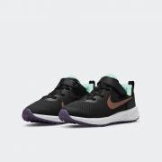 Nike Revolution 6