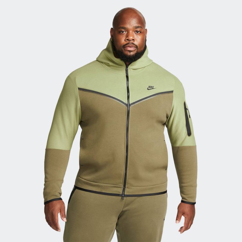 Nike Sportswear Tech Fleece