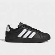 ADIDAS STREETTALK