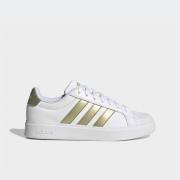 ADIDAS STREETTALK