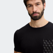 GUESS SS CN POCKET TEE