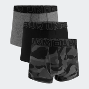 UNDER ARMOUR PER FOR M A NCE T ECH- SOLI D 3 ” 