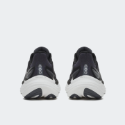 SAUCONY Triumph 24