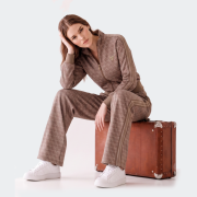 GUESS 4G ALLOVER JACQUARD LONG PANTS