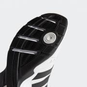 ADIDAS STRUTTER
